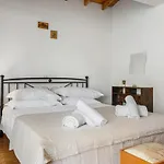Апартаменты Lefkes